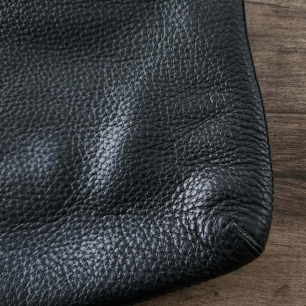 MICHAEL Michael Kors Black Pebbled  Leather Bag - Picture 10 of 15